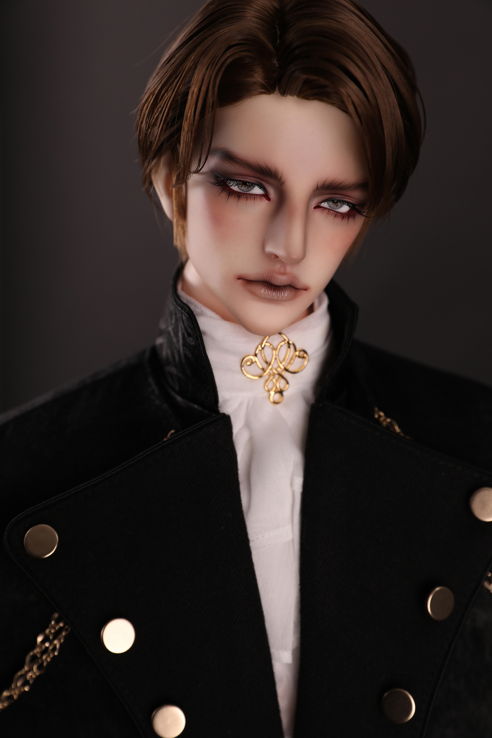 Black Musk : Roben